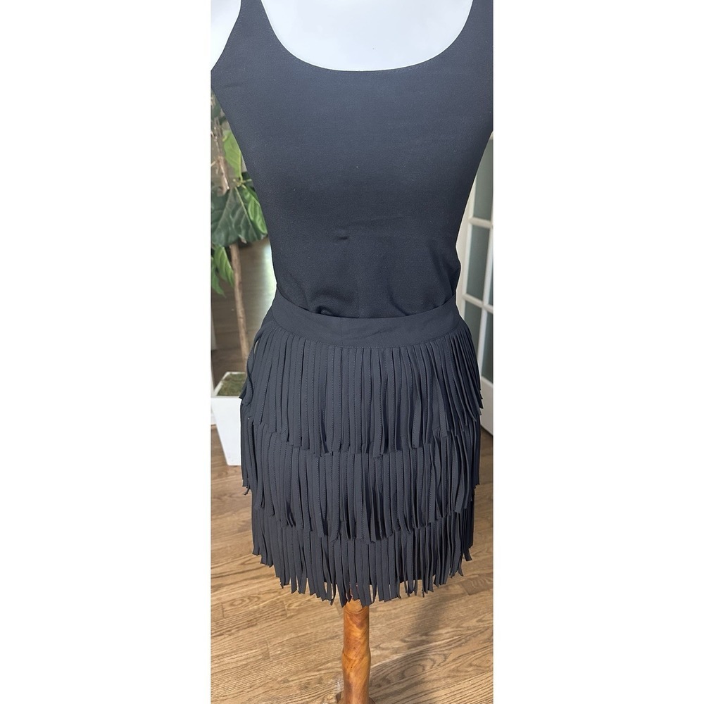 GUESS Los Angeles Black Tiered Fringe Mini Skirt XS Layered Party Clubwear - Picture 2 of 7